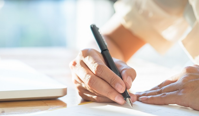ejemplos de autorizaciones para retirar documentos
