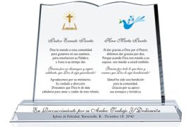 una-dedicatoria-especial-para-un-pastor-reconociendo-su-labor-y-compromiso